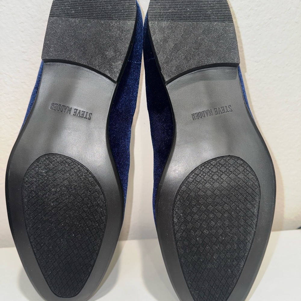 Steve Madden Blue Velvet Slip-On Loafers - Picture 4 of 5